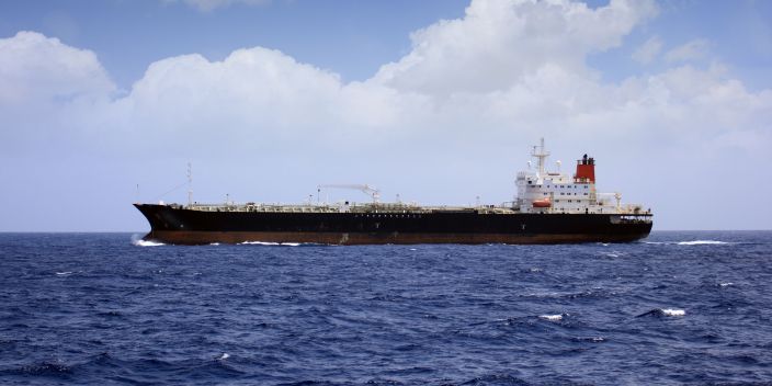 petroleum-tanker-chartering